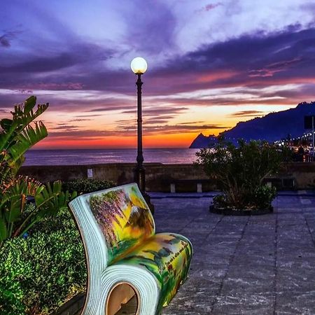 Torrevarata Vacanze Villa Santa Teresa Di Riva Eksteriør bilde