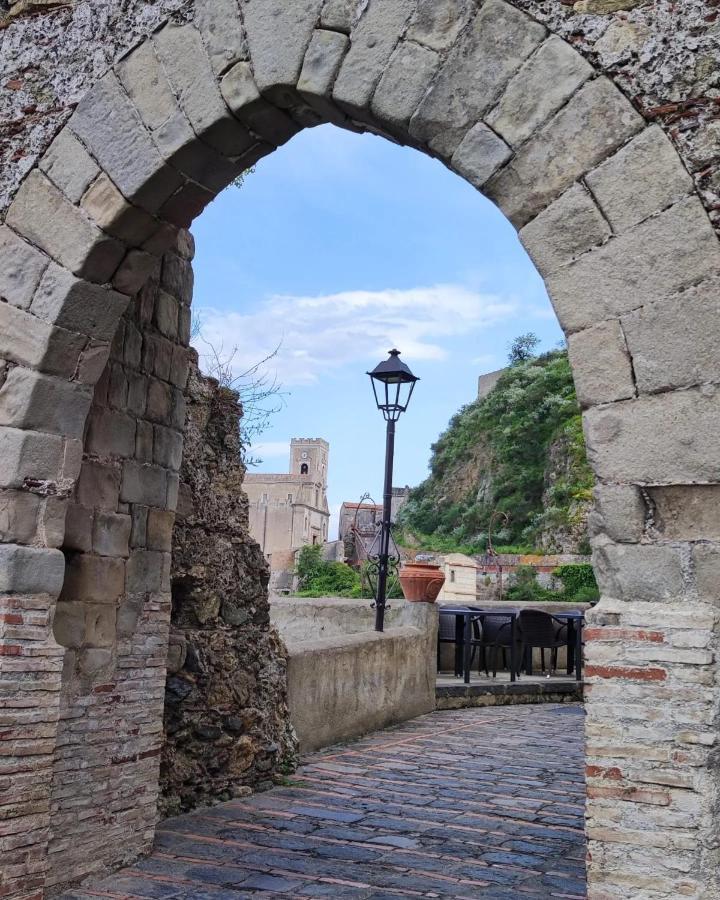 Torrevarata Vacanze Villa Santa Teresa Di Riva Eksteriør bilde